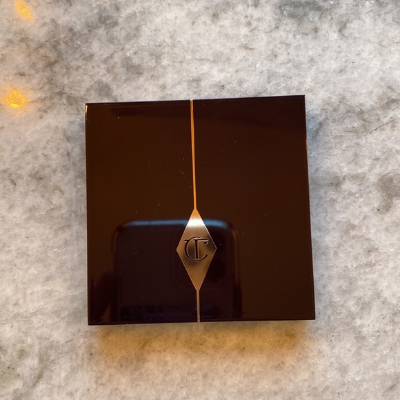 Charlotte Tilbury Walk of No Shame Eyeshadow - Picture 15 of 15